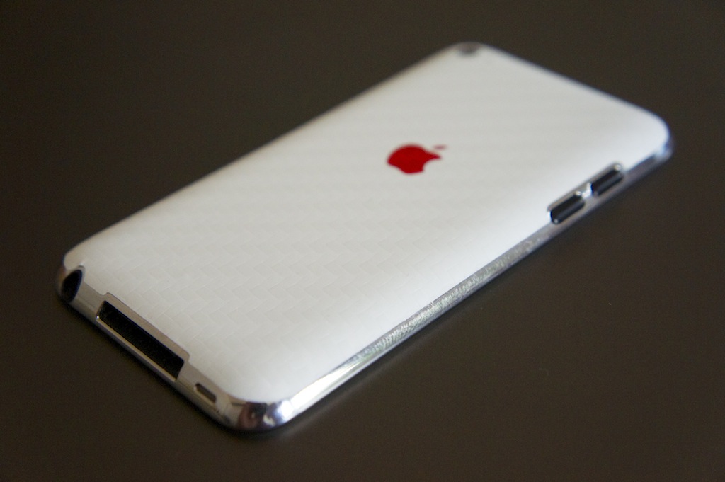iCarbons White red apple for iPod Touch